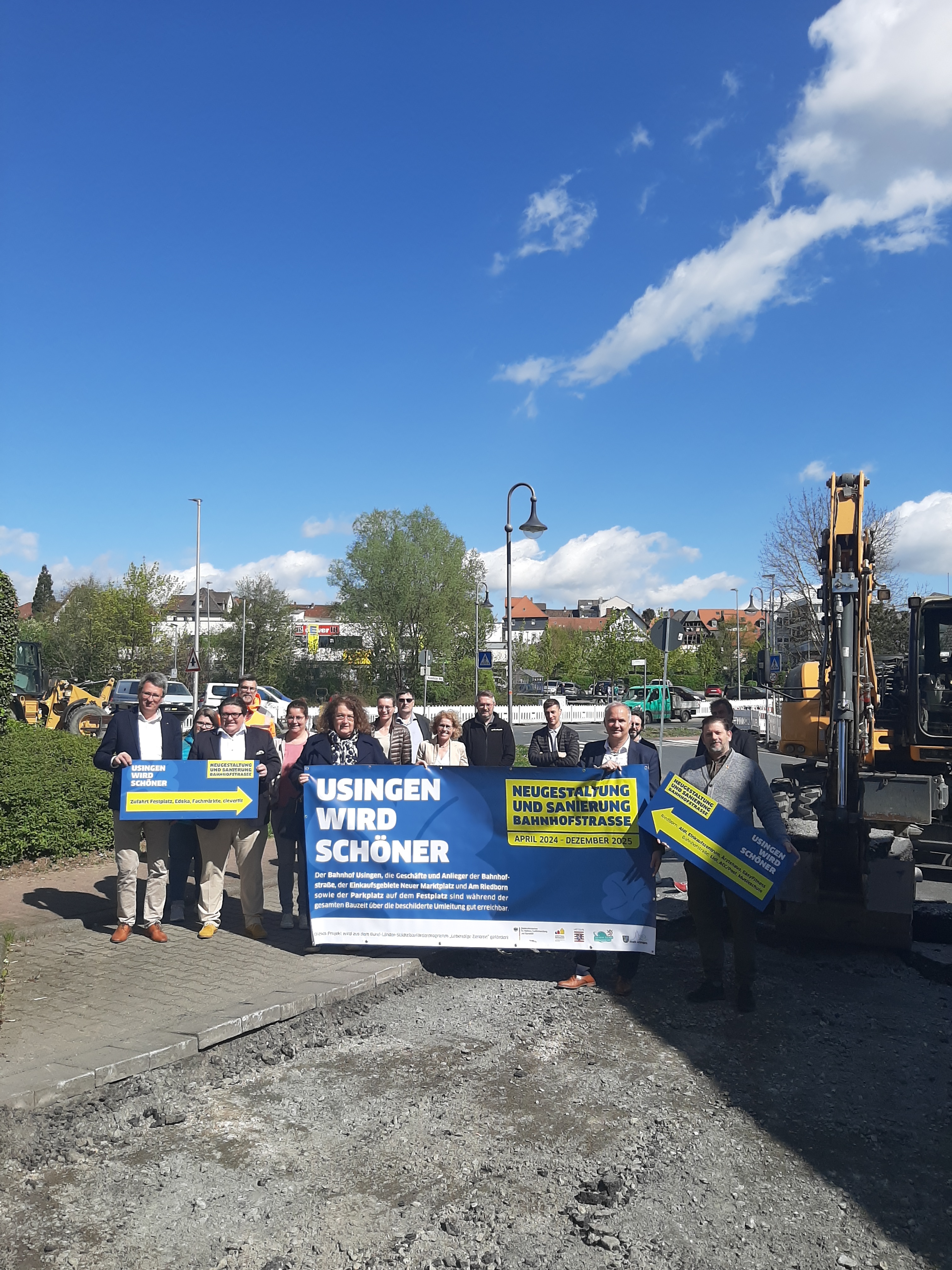 Beginn Bauarbeiten Bahnhofstraße: Unter dem Motto Usingen wird schöner", beginnen die Bauarbeiten der Bahnhofstraße in Usingen.