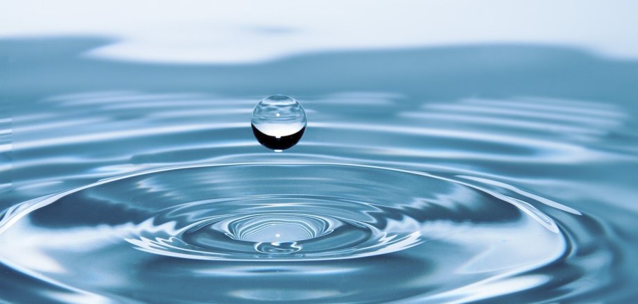 Ein Wassertropfen