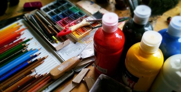 Farben Malfarben und Pinsel