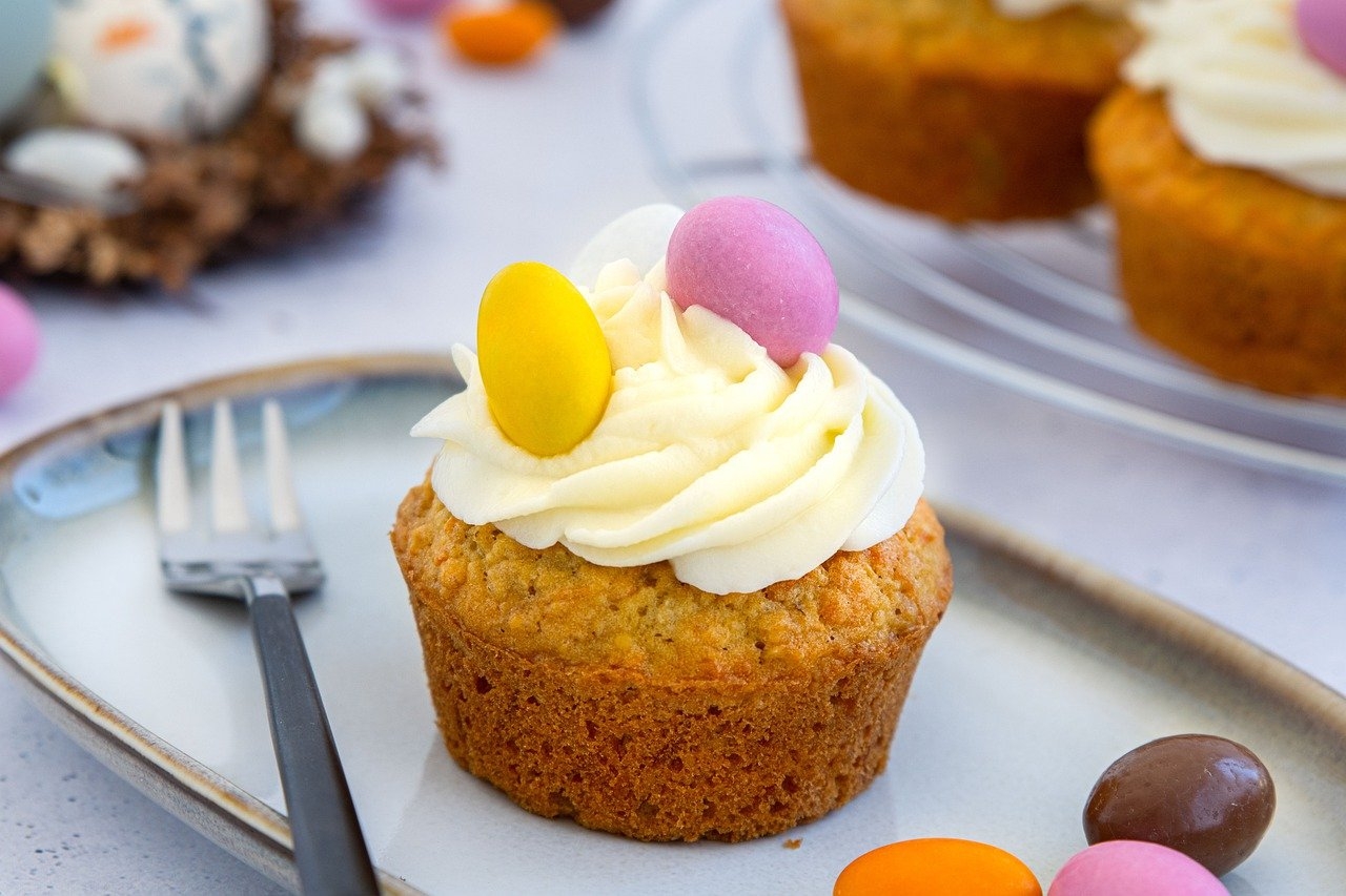 Seniorenfeier der Stadt Usingen Muffin mit Sahne und Smarties