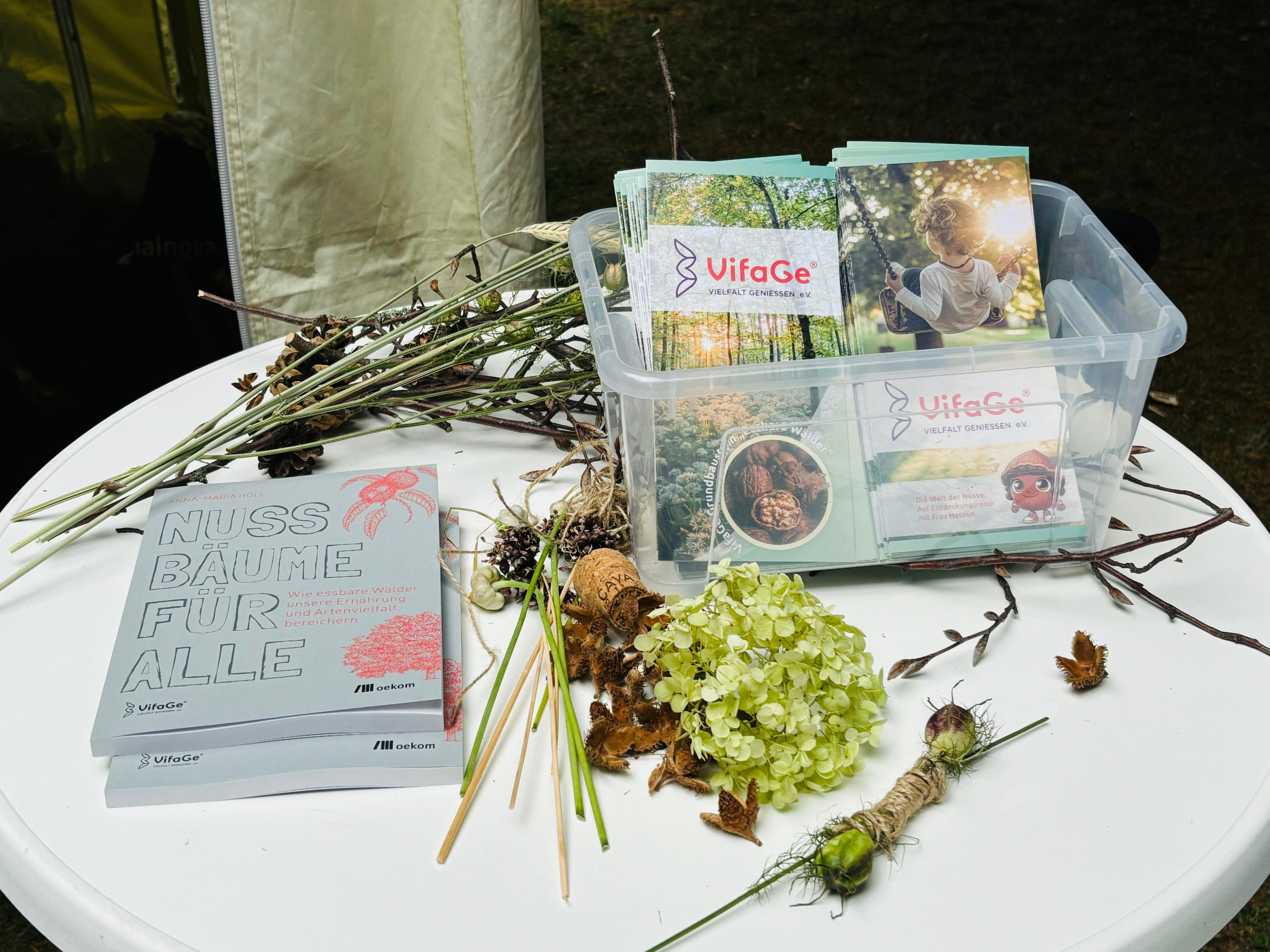 Werbematerial des Vereins Vielfalt genießen